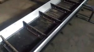 Ленточный скребковый транспортер