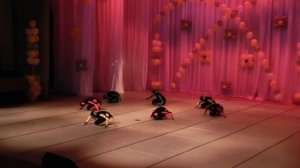 Танец пауки