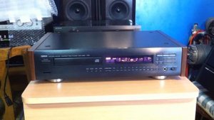 YAMAHA CDX-1050
