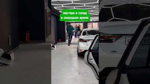 Немного наших сотрудниках #teyes #teyescc3 #luxone #toyota #mercedes #mercedes #юмор смотреть онлайн