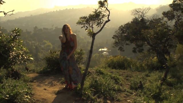 He Always Cums First (The Hipster Song MUSIC VIDEO) -KQ feat. Anthony Lavin смотреть онлайн