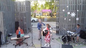 Анна Ширяева и Актру Бэнд. "Со мной"