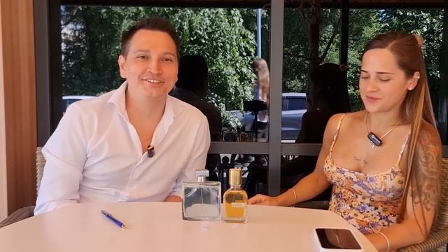 девушка оценивает мои ароматы смотреть онлайн