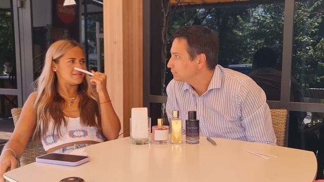 Подруга оценивает мои ароматы смотреть онлайн