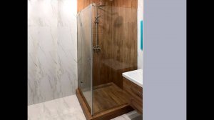 Душевая перегородка с распашной дверью