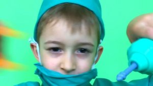 Руслан выбирает профессию доктора - Правила поведения для детей| РОМАРИКИ