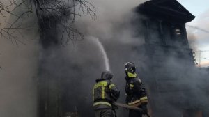 Ликвидация пожара в городе Иркутске на улице Фридриха Энгельса