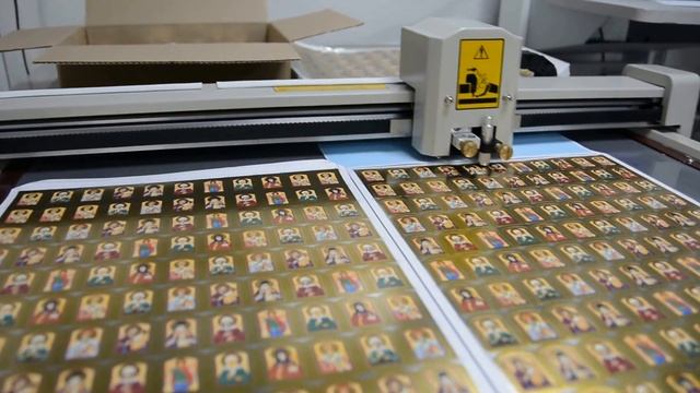 Плоттерная резка цифровая типография ЦМИК Ярославль смотреть онлайн