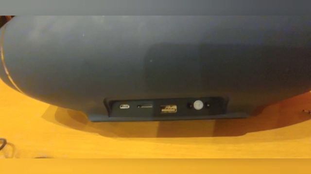 Бомба Bass портативная колонка смотреть онлайн