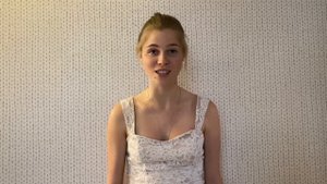 Стихотворение из классической прозы. Марина Цветаева «Пригвождена»