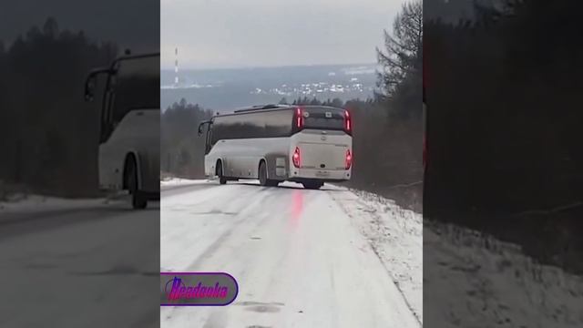 Обычный автобус в Якутии