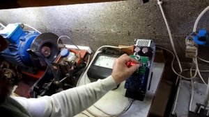 Частотник ВОСЬМИКРУТ испытания на мощность перед отправкой