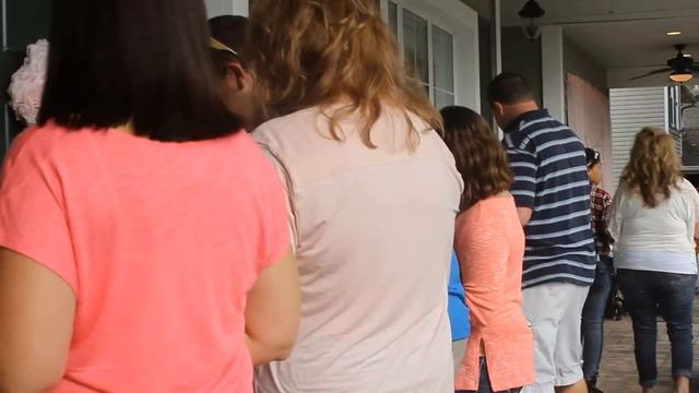 Ella's Baby Shower смотреть онлайн