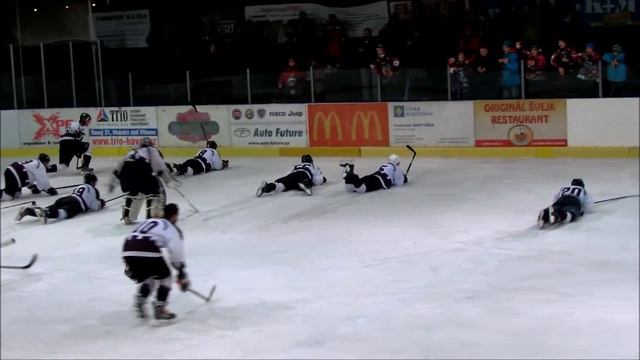 Hluboká n.Vlt. - Soběslav 6:1, 2015-16 (závěrečná radost) смотреть онлайн