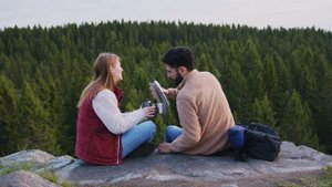 6318308-uhd_4096_2160_25fps