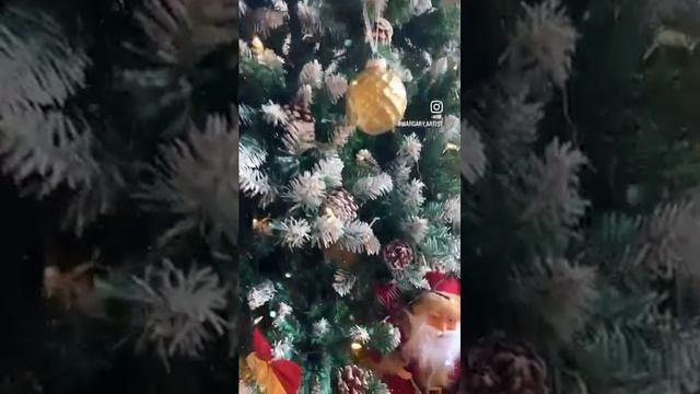 #christmastree #лосанджелес #usa #cali #design #переездвсша #америка #сша2023 #art