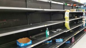 Коронавирус в США. Спасение от вируса-туалетная бумага.