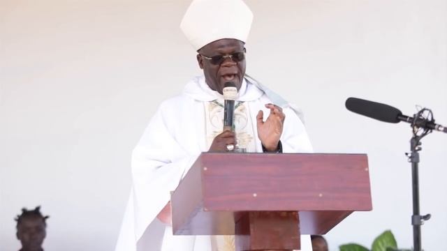 Trinity Sunday English смотреть онлайн