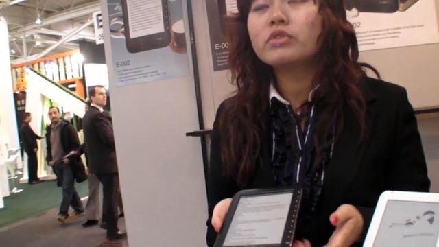 Daza Electronics E-002 and E-003, WiFi/3G e-ink e-reader смотреть онлайн