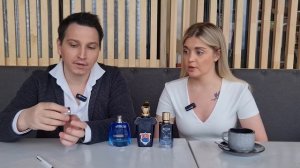 девушка оценивает мои ароматы