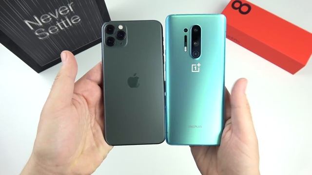 OnePlus 8 Pro - Hands On Unboxing!