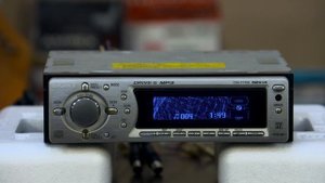 SONY CDX-F7700