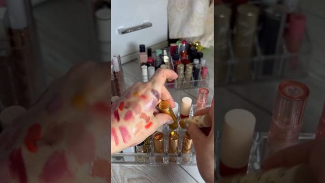 Моя коллекция помад, свотчи и мнение о них