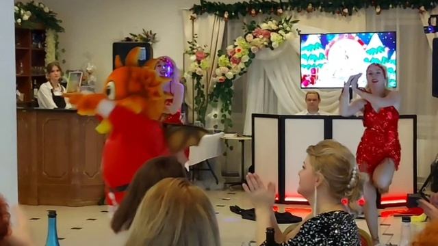 Новогодние корпоративы в банкет-холле Эдем смотреть онлайн