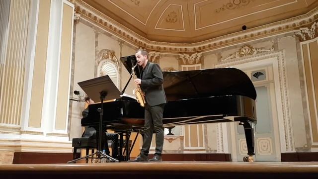 Pablo de Sarasate: Danza española nº5 "Playera" - Antonio García Jorge & Alexis Gournel смотреть онлайн