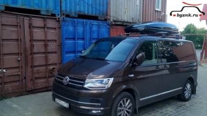 Фольксваген Мультивен (Volkswagen Multivan) с автобоксом Hapro Traxer 8.6 на крыше