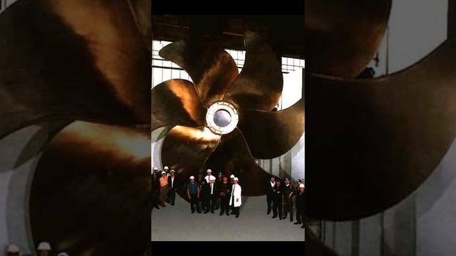 131 Tons World Largest Propeller  #ship #propeller