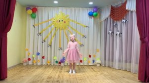 Песня "Я живу в России"
Музыкальный руководитель Погорелова В.Н.