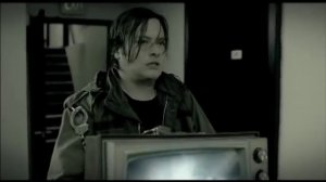 Five A.M. vid featuring  Ice-T, Rumer Willis, Eddie Furlong