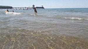 Где самое чистое море. Прозрачная водичка, бегающие от деток крабики, и маленькие рыбки