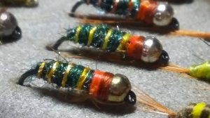 Мушка павлин для ловли хариуса и ленка