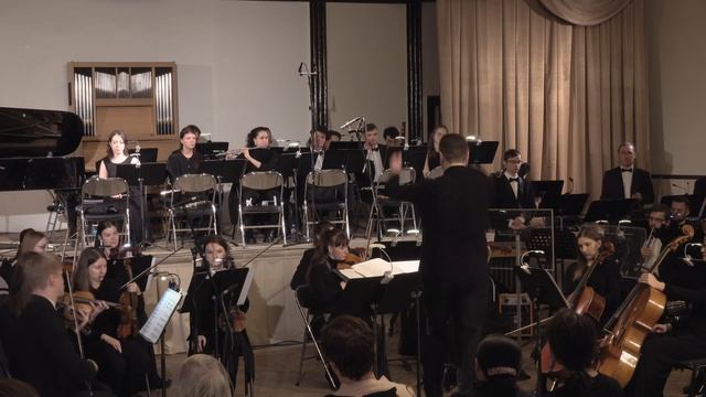 Евгений Петров - Концерт для симфонического оркестра (I и II части) смотреть онлайн