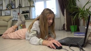 ИГНОРИРУЮ Лену! 24 ЧАСА ИГРАЮ в ГАДЖЕТАХ! Пранк над Леной! Крэйзи шоу