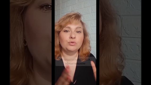 Стажер на кухне ресторана. Нужна ему ЛМК? #хассп ##санпин2021доставка  #еда #кафе #ресторан #штраф