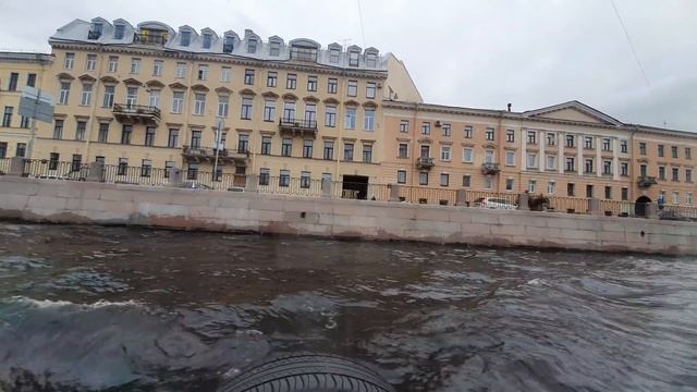 Долгожданная ВСТРЕЧА с подружками на Невском/Обед в ресторане и Прокатимся по каналам! День первый