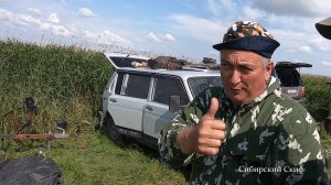ЯЗИ БОйЦЫ!!! РЕЧКА КИШИТ РЫБОЙ!!!