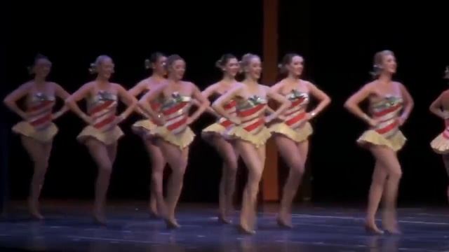 С Новым годом смотреть онлайн