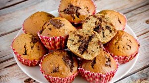 Кексики что надо!
КОФЕЙНЫЕ КЕКСЫ КАПУЧИНО С ОРЕХАМИ И ШОКОЛАДОМ