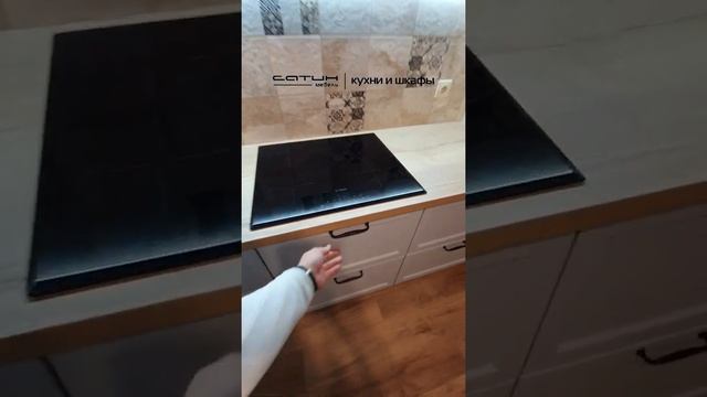 Обзор кухни из коллекции наших работ с фасадами МДФ в эмали. смотреть онлайн