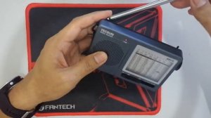 Unboxing Analogue Shortwave Radio Tecsun R-9012