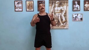 Подъём одной левой рукой 120 кг. Светлой памяти Петра Крылова посвящается!