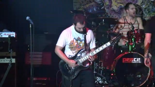 Arsonists Get All The Girls - Violence In Fluid - Triceratops смотреть онлайн