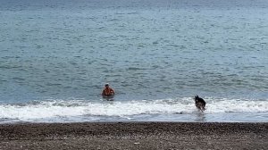 Ялта. Все на пляж! Лето продолжается. Первая декада октября 2024. Крым. Crimea. Yalta.