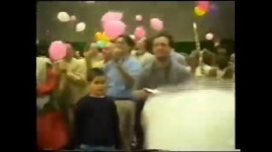 108 имён Шри Матаджи, исполненные африканскими сахаджа йогами в Кабелле на Дивали пудже (24.10.1998)