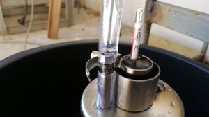 "Попугай" на банку. Классная штука 👍