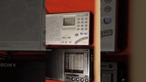 Sony ICF SW7600GR VS Sony ICF–7601